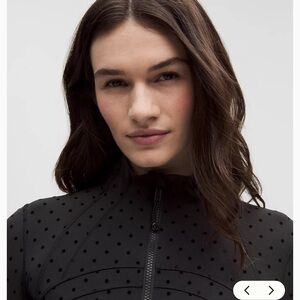 Lululemon Define Jacket Nulu Flocked polka dot . Size 4 NWT.